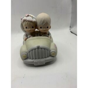 Precious Moments Wishing You Roads of Happiness 1988 Wedding Car Figurine 520780